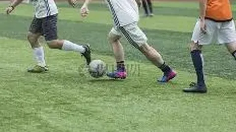 李小鹏亮相PPA亚洲匹克球赛，投身名人公益拍活动，用冠军姿态弘扬体育与公益精神